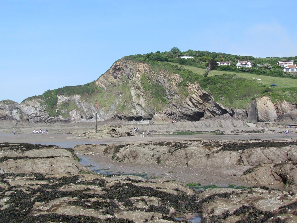 Newberry Beach Lodge Combe Martin Exterior foto